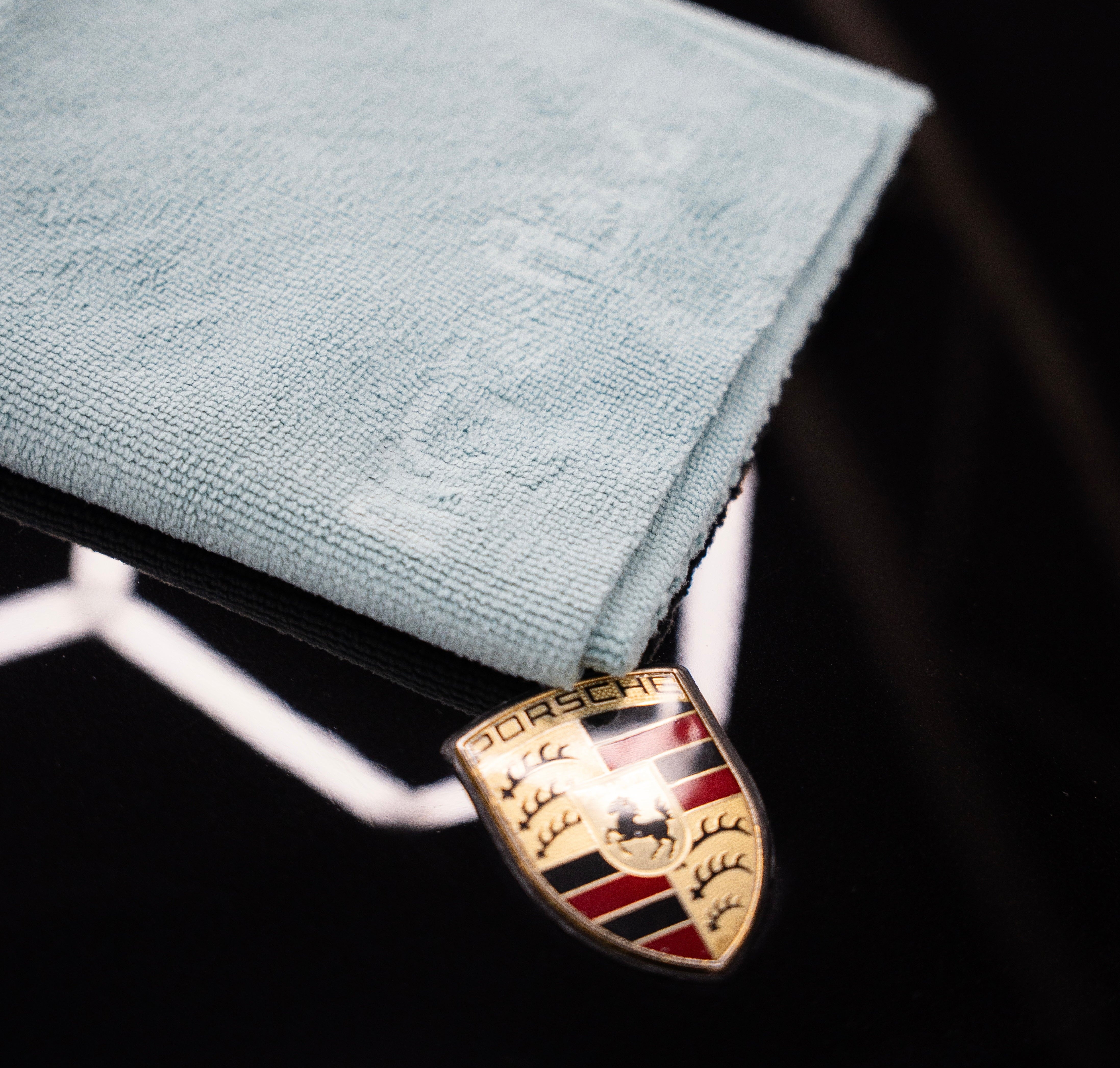 Image of NEDGE™ Ultra Plush Edgeless Microfibre Towel - 5 Towels 430GSM