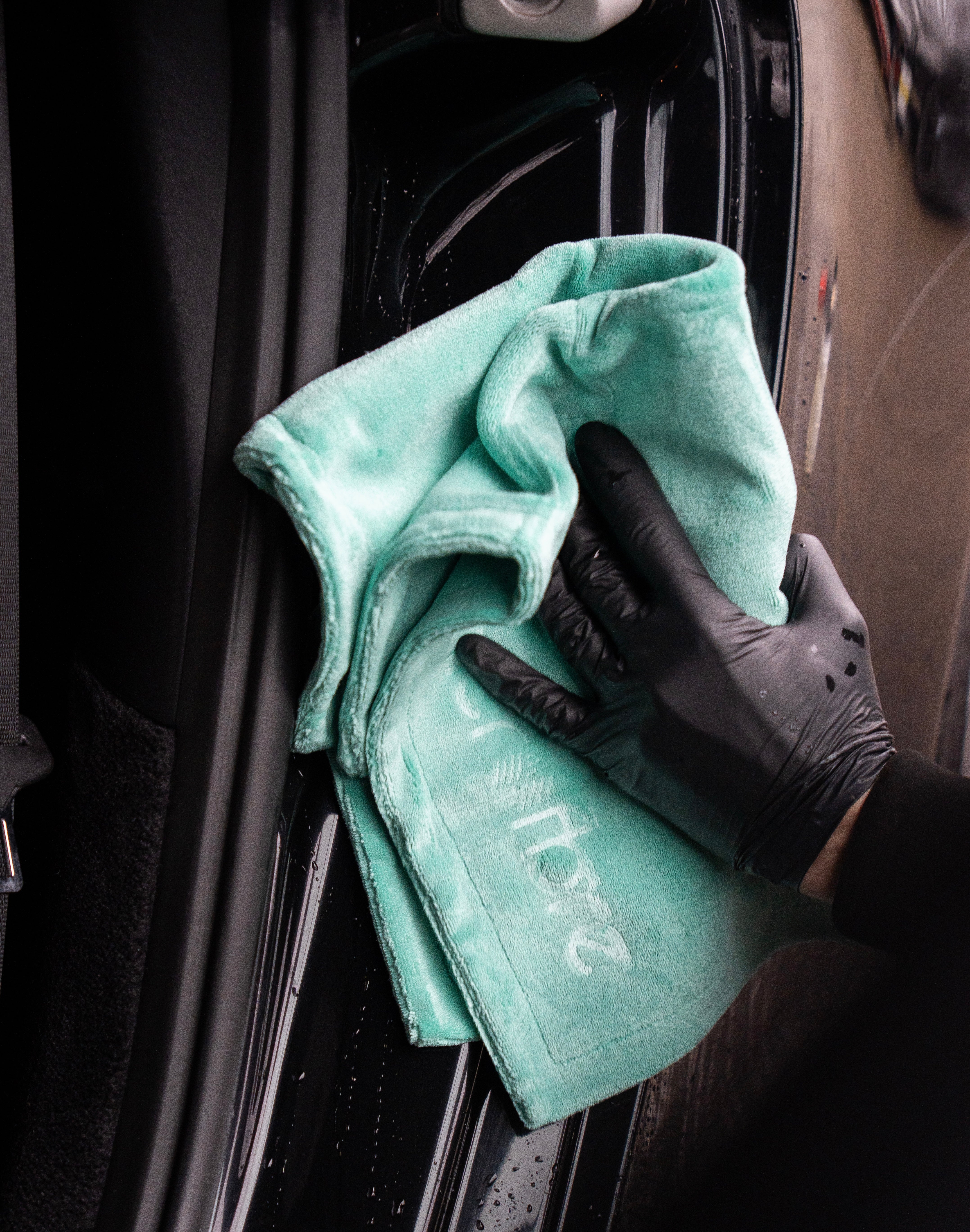 Image of RESERVOIR Mini™ Ultra Absorbent 900GSM Microfibre Drying Towel