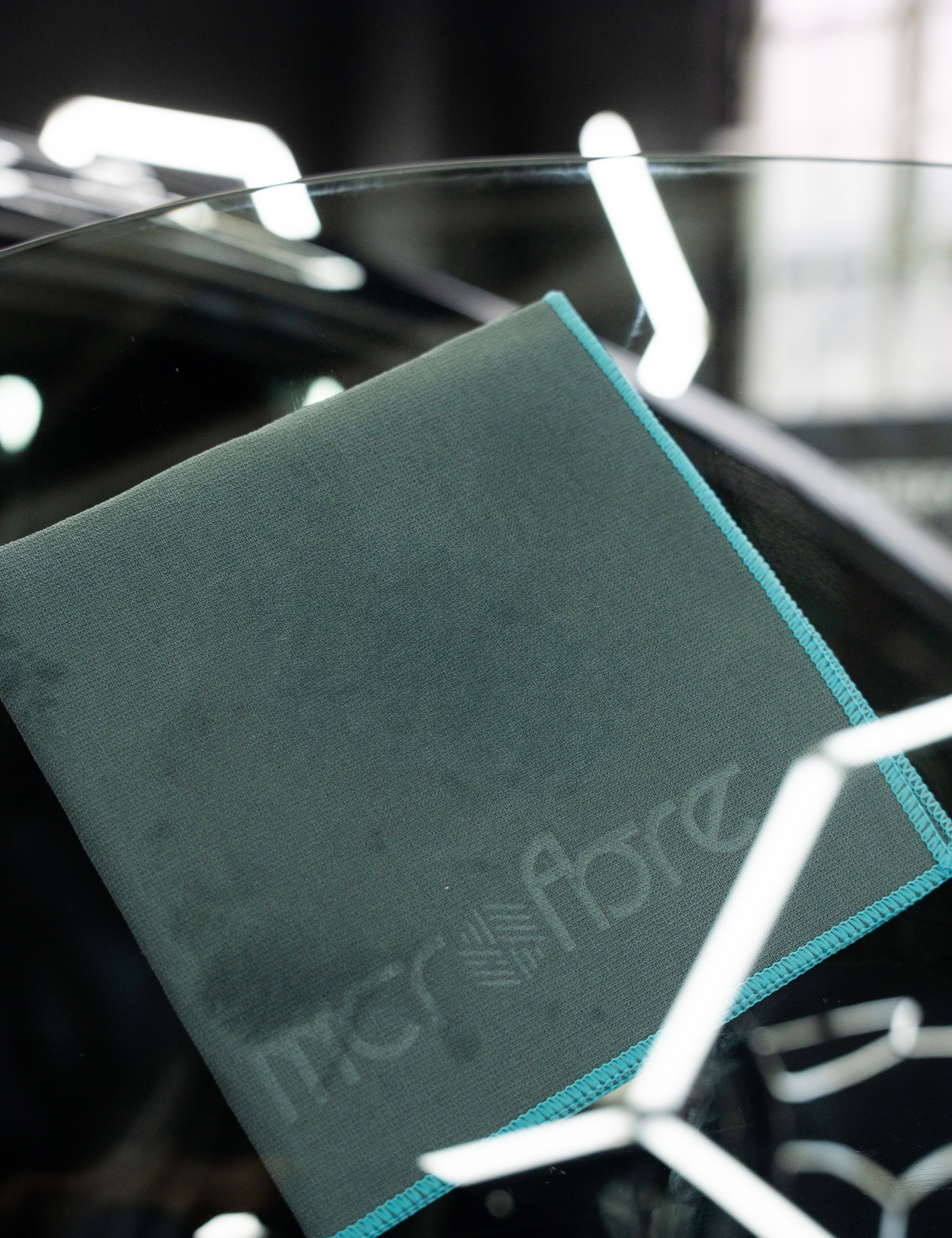 Image of VERSATOWEL™ Panno in microfibra Ultra Plush 400GSM - Blu