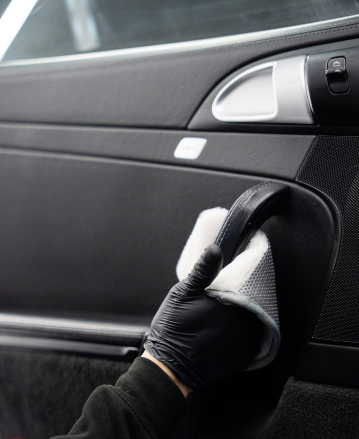 SCRUB-R™ Dual Sided Interior Scrub Mitt Small